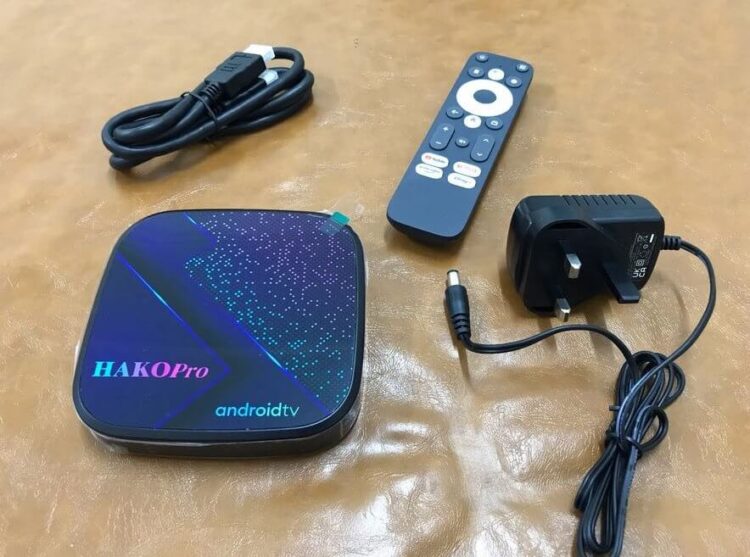 Эта приставка встречается в продаже крайне редко, но она лучше многих аналогов. Фото.