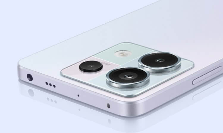 Redmi Note 13 Pro — смартфон с хорошей камерой. У «прошки» уже три камеры сзади, одна из которых очень крутая. Фото.