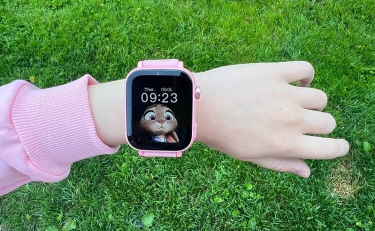 Aimoto Concept — детские Apple Watch. Копия Apple Watch, разработанная специально для детей. Фото.