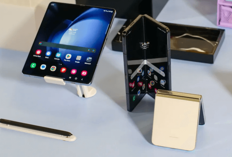 Samsung готовит необычную раскладушку для олдов на базе Galaxy Z Fold 5. Складным телефоном никого уже не удивишь и надо уделять внимание дизайну. Источник: AndroidPolice. Фото.