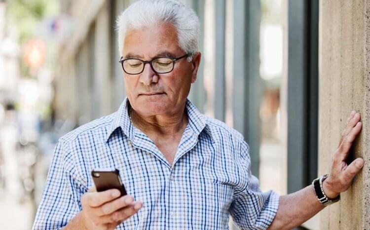 Как включить простой режим на Android и одним кликом настроить смартфон для пожилого человека