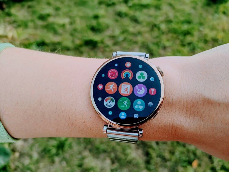 Huawei Watch GT 4 сильно подешевели в России. Это лучшие смарт-часы дешевле 15 000. Фото.