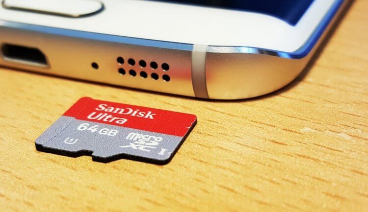 Расширение памяти через MicroSD. Лишняя память точно не помешает. Фото.
