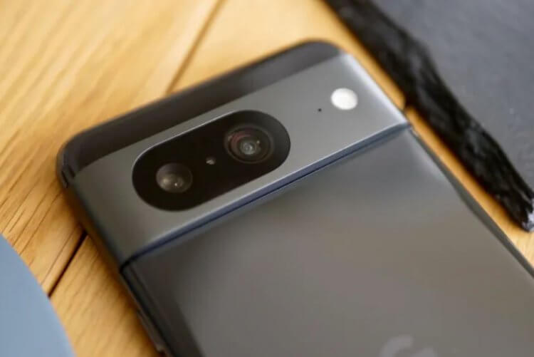 Недорогой смартфон с хорошей камерой. Нет сомнений, что Pixel 8a вновь получит крутейшую камеру. Фото.