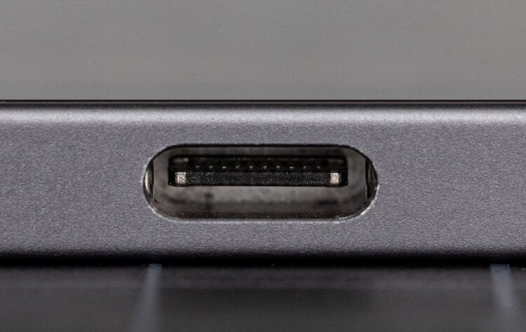 Надежность разъема USB-C. Контактная пластина внутри разъема довольно быстро расшатывается. Фото.