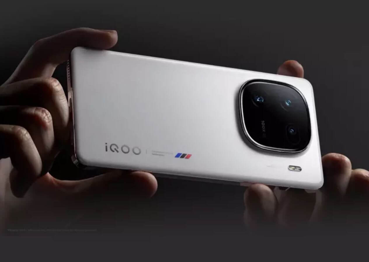 Где купить смартфоны iQOO в России. iQOO имеют свой аутентичный дизайн, отличающийся от других смартфонов. Фото.