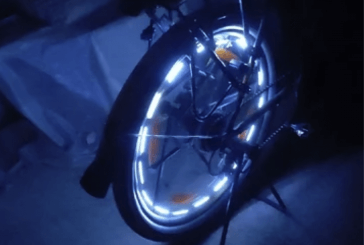 Светодиодная подсветка для колес велосипеда. Изображение: AliExpress. Фото.