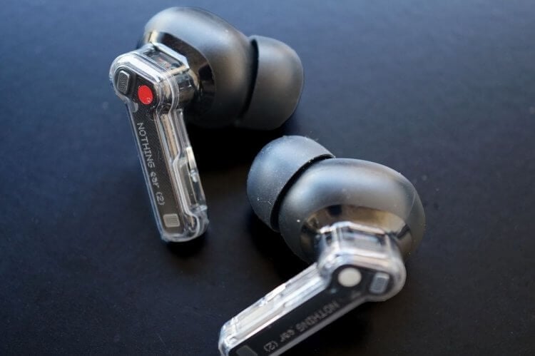 Сколько стоят Nothing Ear. Эти наушники уже влюбили в себя миллионы ушей. Изображение: Digital Spy. Фото.