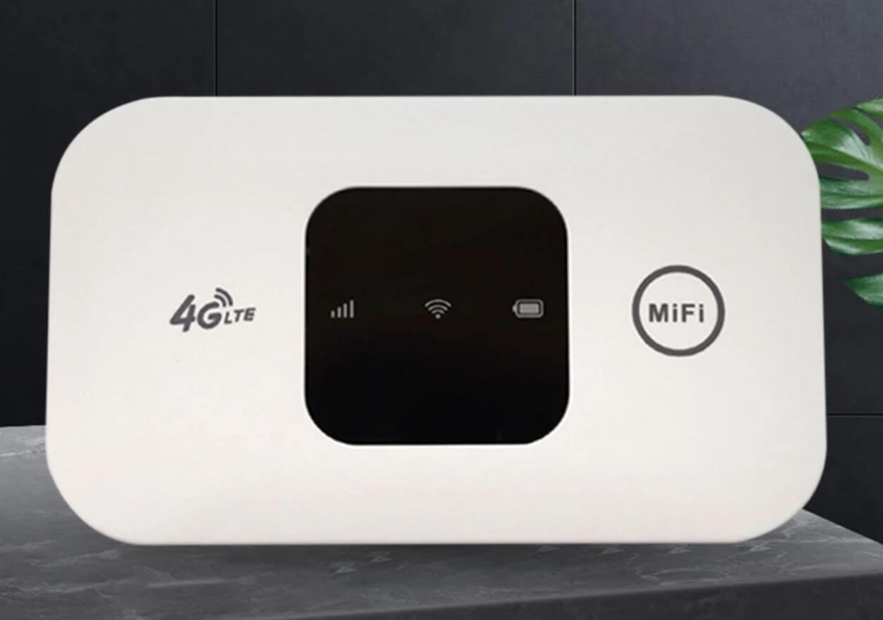 Карманный Wi-Fi роутер с сим-картой. Карманный роутер позволит раздавать интернет на все устройства в доме. Фото.