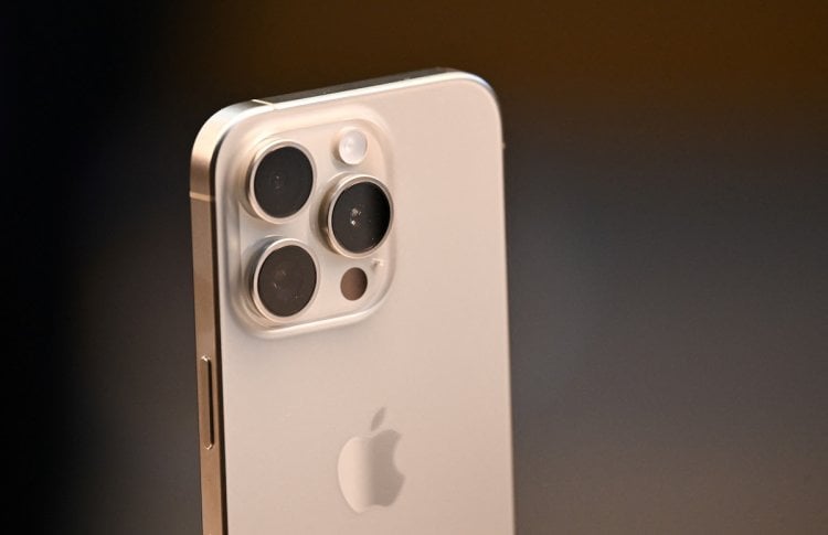 С выходом iPhone 16 любители мобильной фотографии не захотят покупать Android. Камера новых iPhone может оказаться совершенно другой, даже если внешне она не изменится. Изображение: The Independent. Фото.