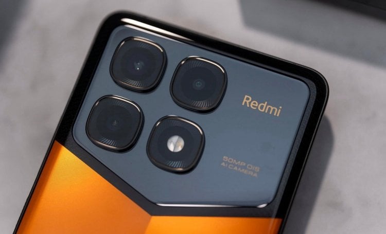 Этот смартфон Redmi набирает больше всех баллов в AnTuTu и стоит непозволительно дешево. Redmi K70 Ultra в лимитированной версии Lamborghini Edition. Фото.