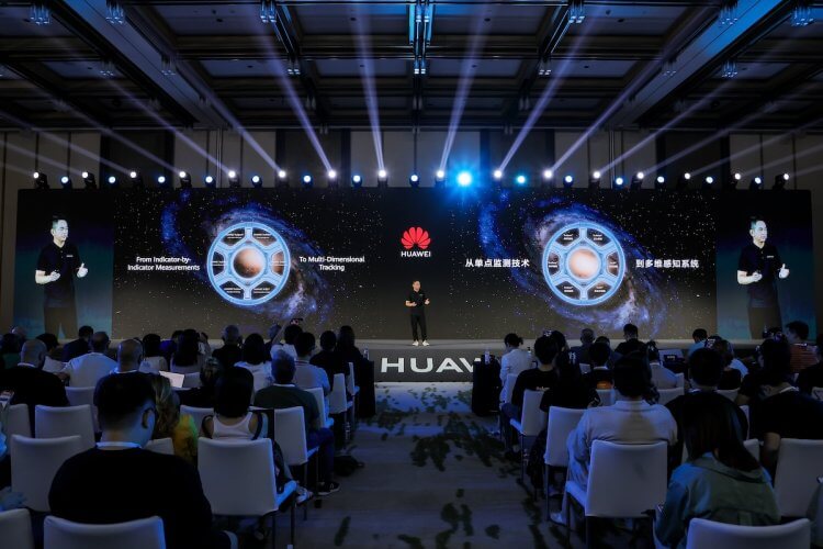 Принципы работы HUAWEI TruSense. Больше показателей — больше статистики. Изображение: HUAWEI. Фото.