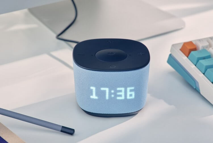 Что такое SberBoom Home. SberBoom Home имеет встроенный экран для отображения информации. Его яркость автоматически регулируется в зависимости от освещенности. Изображение: SberDevices. Что такое SberBoom Home. SberBoom Home имеет встроенный экран для отображения информации. Его яркость автоматически регулируется в зависимости от освещенности. Изображение: SberDevices. Фото.