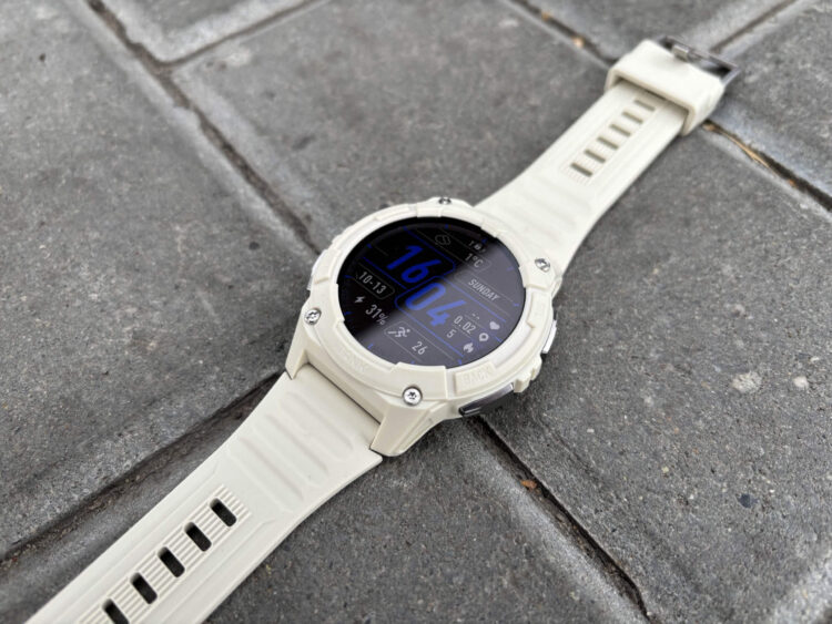 KOSPET TANK S2 мне понравились больше всего за счет круглого циферблата. Фото.