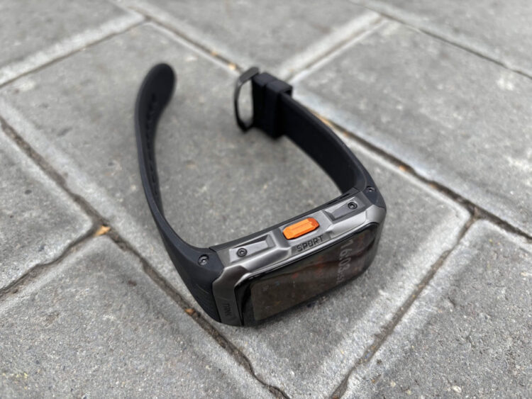 Хотелось бы чуть меньшую толщину корпуса. Фото.