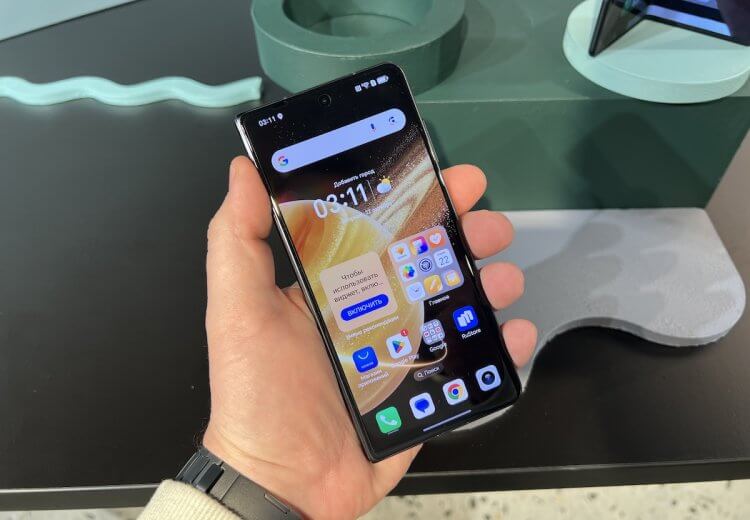 В России стартовали продажи лучшего складного смартфона HONOR Magic V3. Фото.