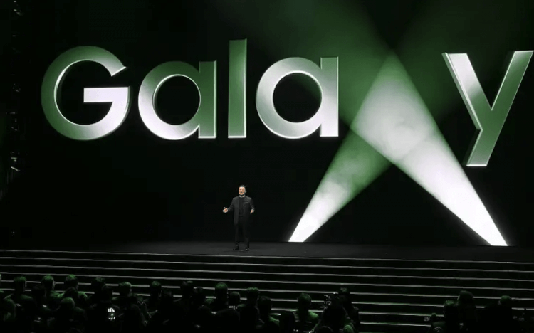 Когда Samsung покажет новые смартфоны, и что еще будет на Galaxy Unpacked 2025. Фото.