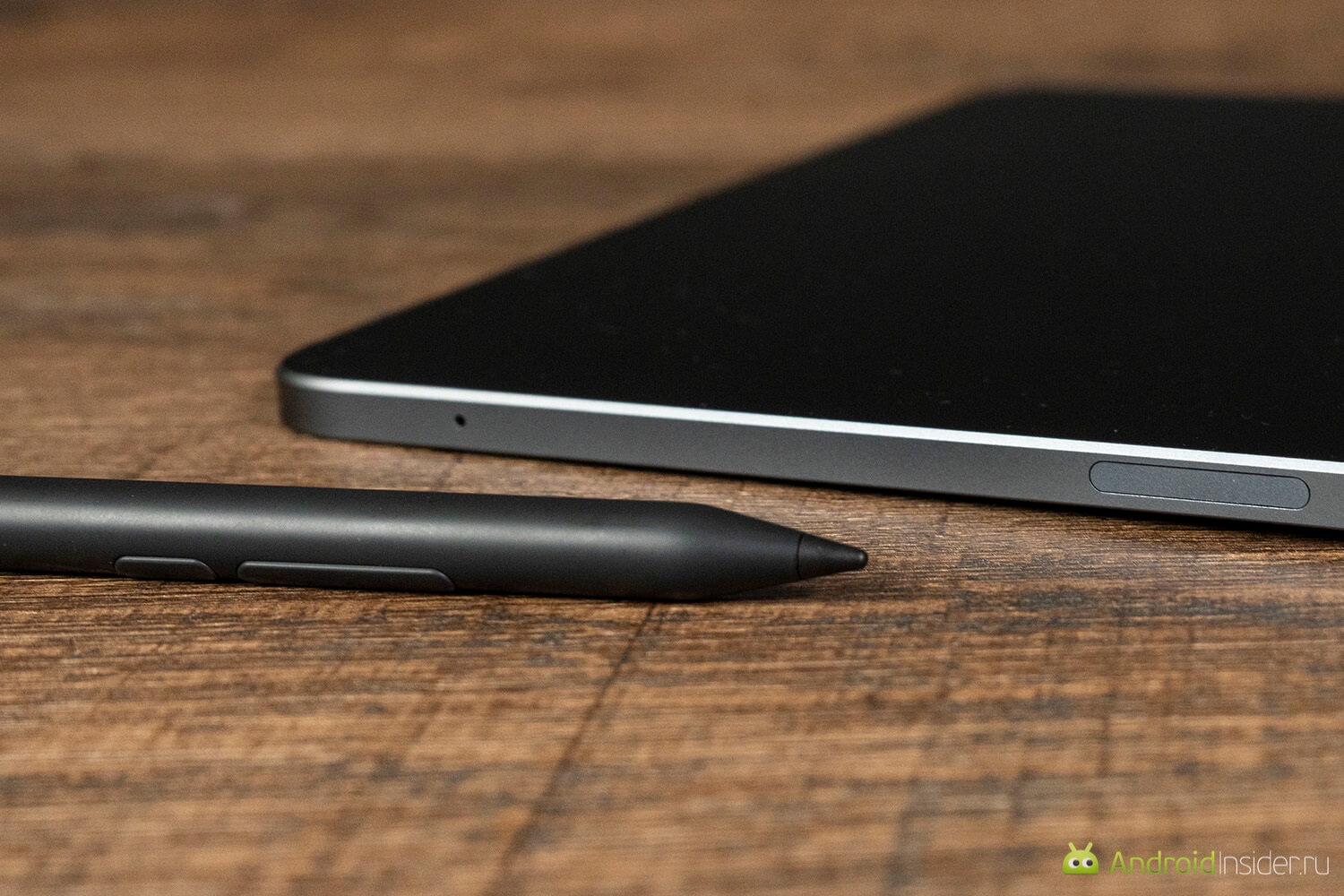 Удобный Xiaomi. Карандаш стоит относительно недорого, но преимуществ дает много. Фото.