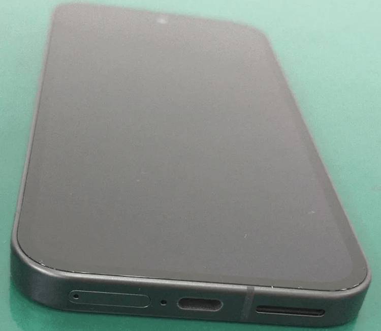 Можно ли купить Google Pixel в России. Угадывается iPhone? Изображение: ShrimpApplePro. Фото.