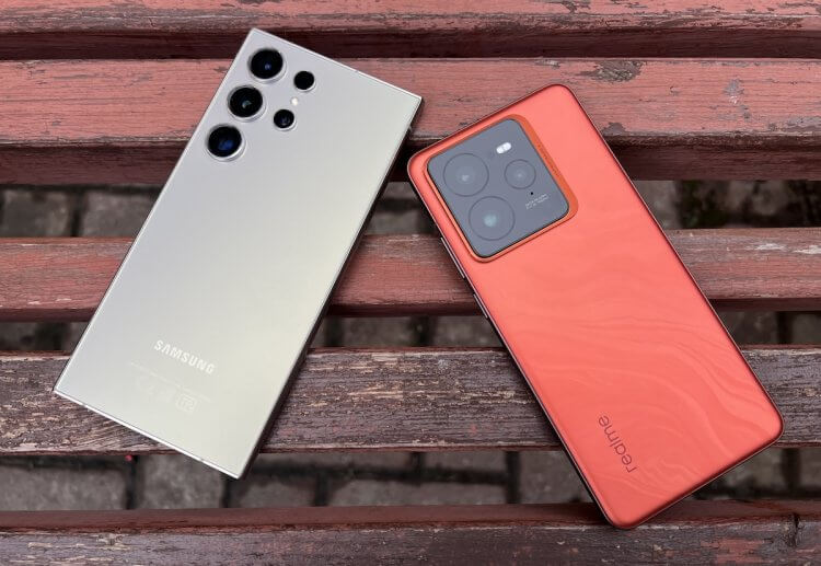 Смартфон для игр. realme (справа) явно больше подходит для игр. Смартфон для игр. realme (справа) явно больше подходит для игр. Фото.