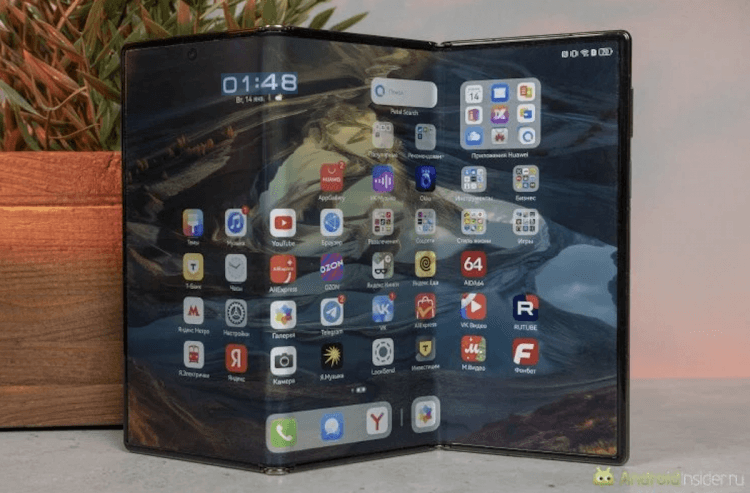 Чем новый Самсунг отличается от Хуавей. Три-кладушка HUAWEI Mate XT. Чем новый Самсунг отличается от Хуавей. Три-кладушка HUAWEI Mate XT. Фото.
