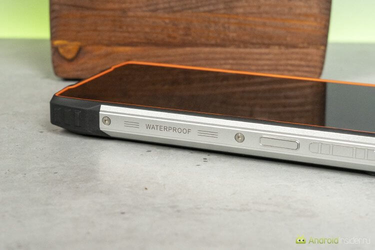Стоит ли покупать Blackview BV8200. Когда нужен защищенный смартфон, лучше купить именно такую модель, чем придумывать всякие чехлы. Фото.