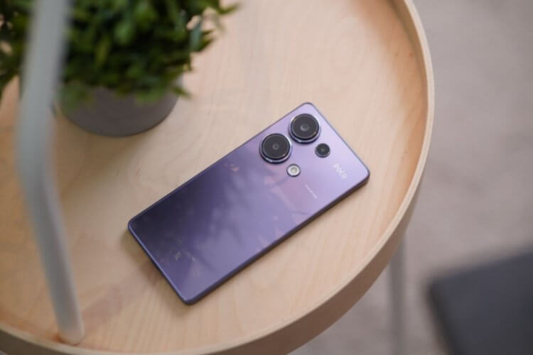 Самый популярный смартфон 2024. POCO M6 Pro — хит среди смартфонов и по сей день. Фото: yugatech.com. Фото.