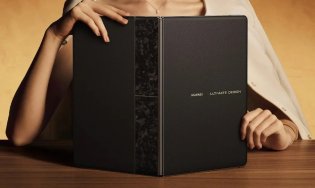 Удивительный ноутбук со сплошным экраном