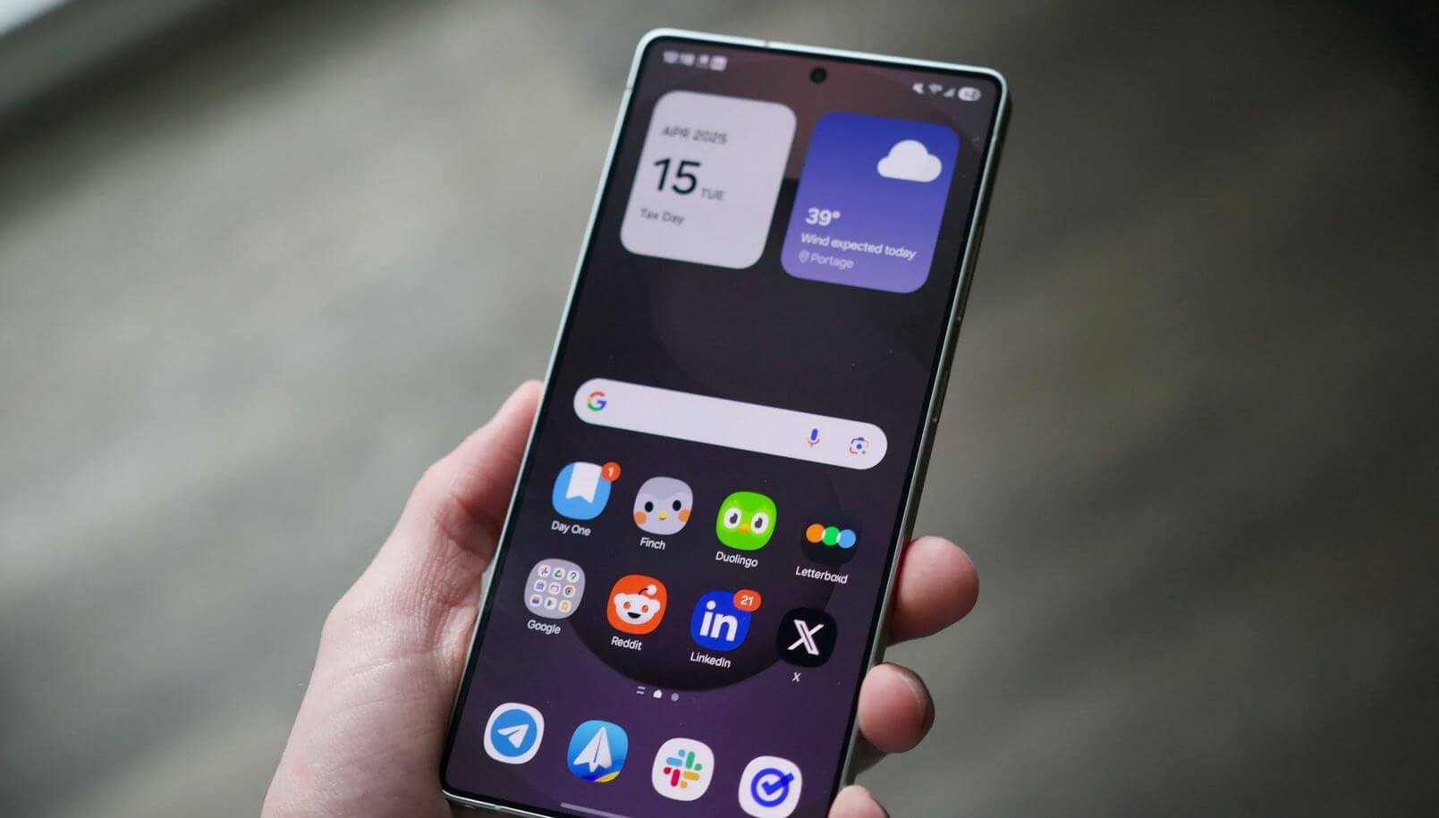 Samsung Galaxy быстро разряжается после установки One UI 7. Что делать, если уже обновил телефон