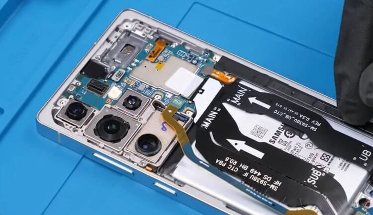 Samsung, где инновации? Galaxy S26 Ultra опять не получит новый аккумулятор и быструю зарядку на 65 Вт. Фото.