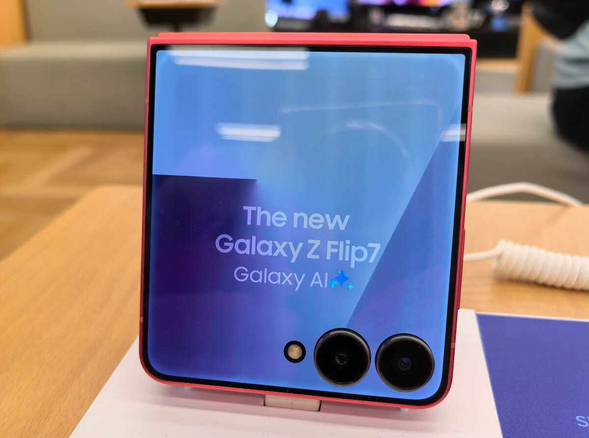 Почему Galaxy Z Fold 7 популярней Flip 7. Flip в этом году не так популярен, как раньше. Почему Galaxy Z Fold 7 популярней Flip 7. Flip в этом году не так популярен, как раньше. Фото.