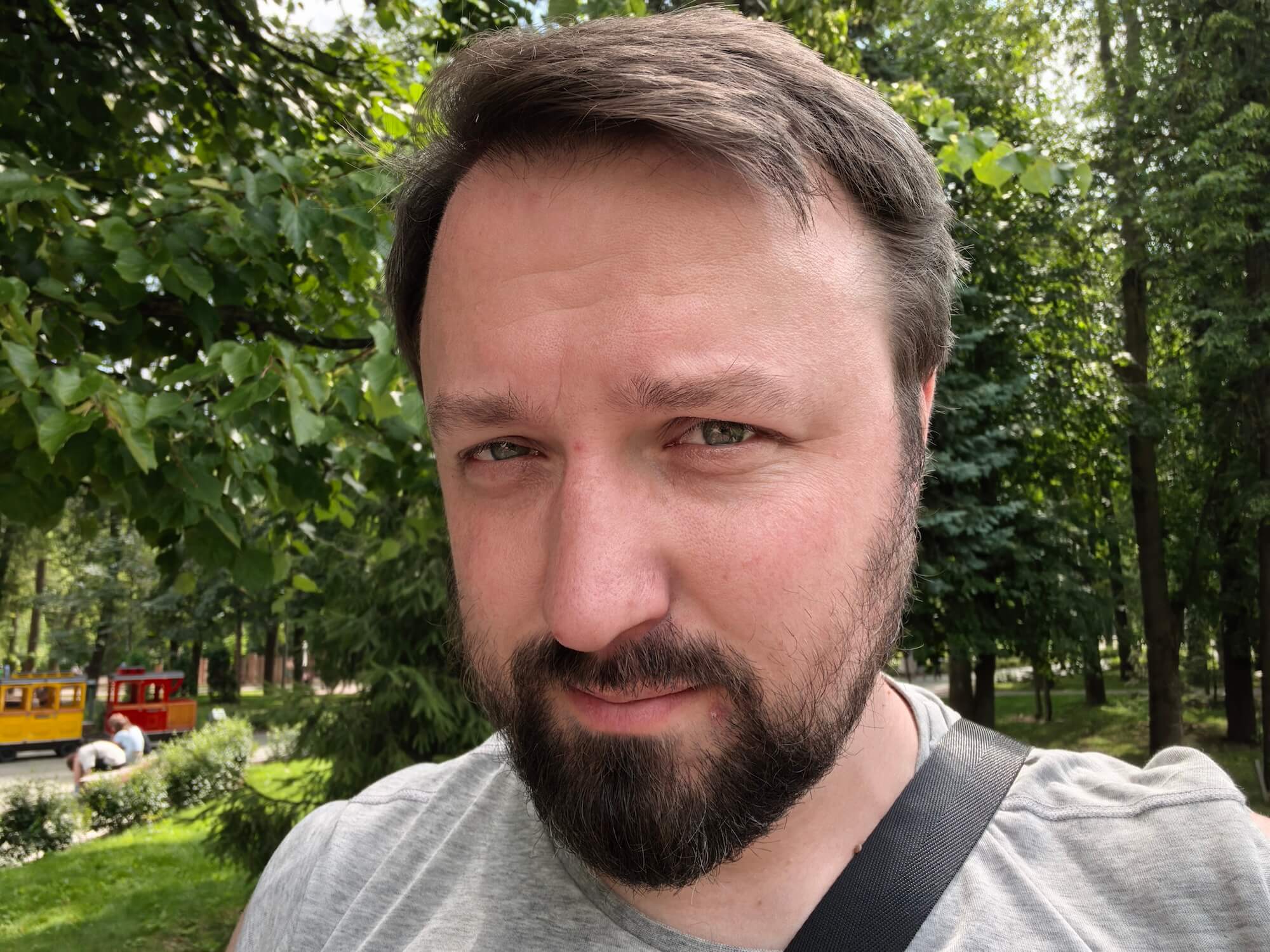 Это самый глянцевый и приметный смартфон, который я видел. Обзор HUAWEI Pura 80 Pro. Как снимает HUAWEI Pura 80 Pro. Фото.