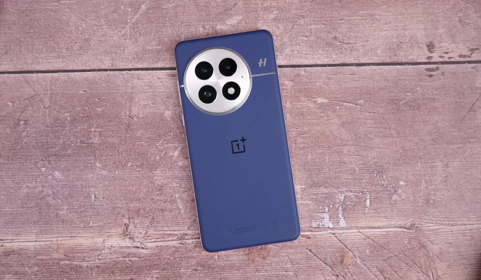По-моему, это самый крутой смартфон 2025 года. Почему я хочу купить OnePlus 13