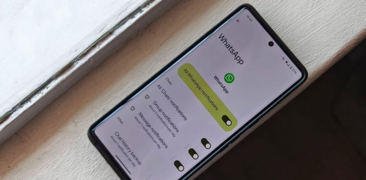 Умные напоминания о сообщениях в WhatsApp: как работает новая функция из бета-версии мессенджера. WhatsApp готовит функцию напоминаний о сообщениях. Фото: androidauthority.com. Фото.