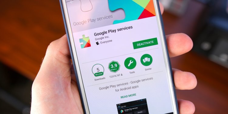 Что нового появилось в свежем обновлении Android, сервисах и приложениях Google в августе 2025. Обновились все составные части Google System. Изображение: 9to5google.com. Фото.