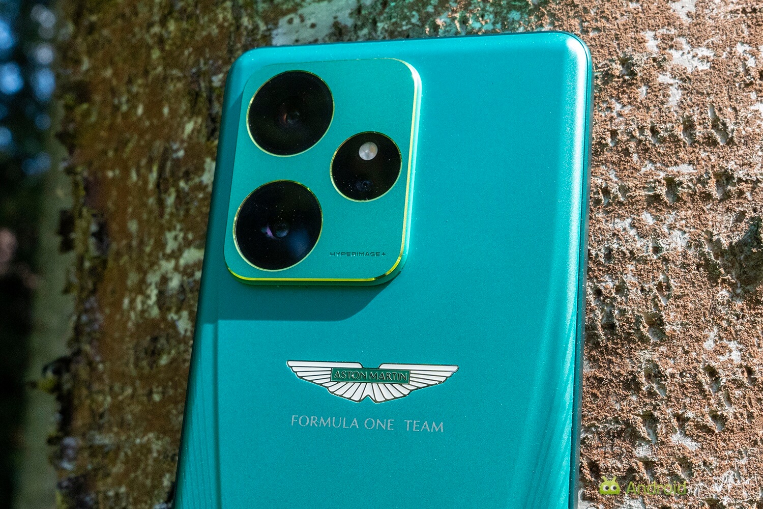 Как снимает realme GT 7 Dream Editon. Камера выпирает не очень сильно и это хорошо. Как снимает realme GT 7 Dream Editon. Камера выпирает не очень сильно и это хорошо. Фото.