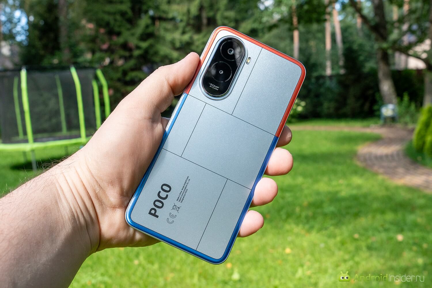 Доступный смартфон с очень большой батареей. Обзор POCO M7 4G. Это действительно красивый смартфон. Доступный смартфон с очень большой батареей. Обзор POCO M7 4G. Это действительно красивый смартфон. Фото.