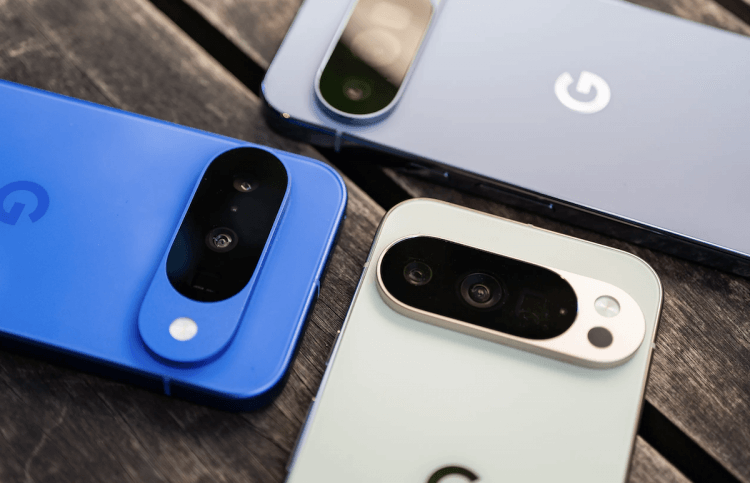 Почему Google Pixel 10 уменьшает оперативку, когда остальные увеличивают. Новые смартфоны Google ведут себя не так, как все. Изображение: WIRED. Фото.