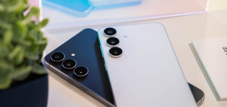 Samsung представила доступный флагман Galaxy S25 FE. Кому подойдет смартфон и сколько будет стоить в России. Смартфон поставляется в четырех цветах. Фото: 9to5google. Samsung представила доступный флагман Galaxy S25 FE. Кому подойдет смартфон и сколько будет стоить в России. Смартфон поставляется в четырех цветах. Фото: 9to5google. Фото.