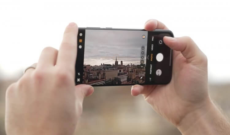 Ожидаемые характеристики HONOR Magic 8. HONOR работает над улучшением камеры. Изображение: The Tech Chap. Фото.
