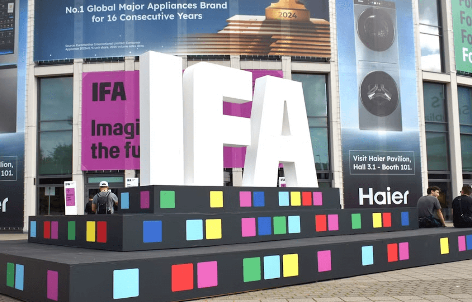 Самые интересные гаджеты, которые показали на IFA 2025