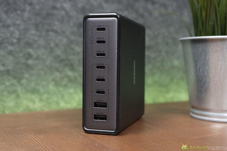 Кому подойдёт 8-портовая зарядка Ugreen. 8 портов хватит для всего. Фото.