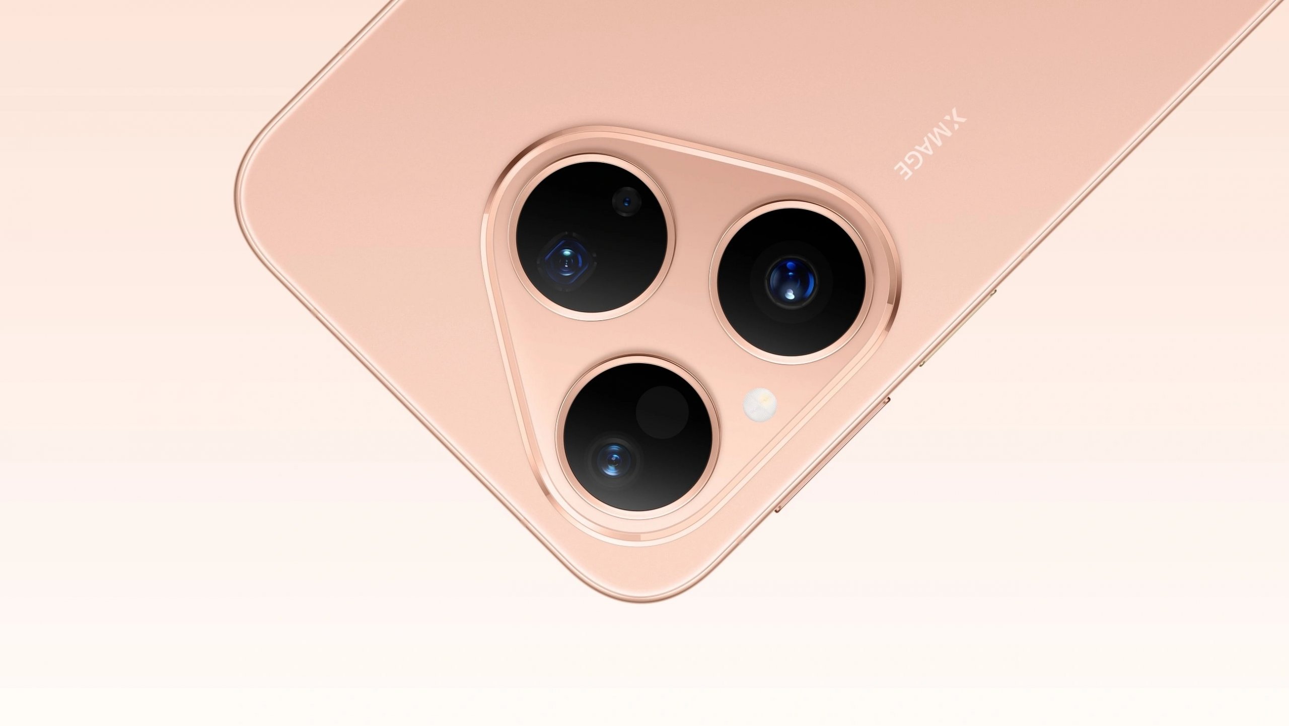 В Россию привезли доступный камерофон Huawei Pura 80. Чем он отличается от Pura 80 Pro и 80 Ultra?