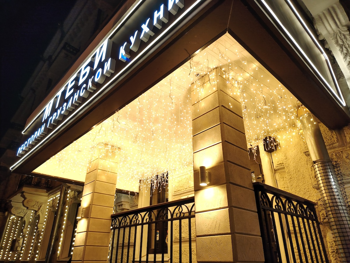 Я думал, меня сложно удивить. Но HONOR X9d это сделал. Что в нем особенного. Как снимает HONOR X9d. Фото.