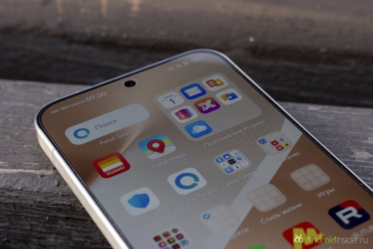 Можно ли играть на HUAWEI. Не только штатные приложения, но и сторонние работают отлично благодаря хорошей оптимизации. Даже многие игры оказались вполне играбельными.. Фото.