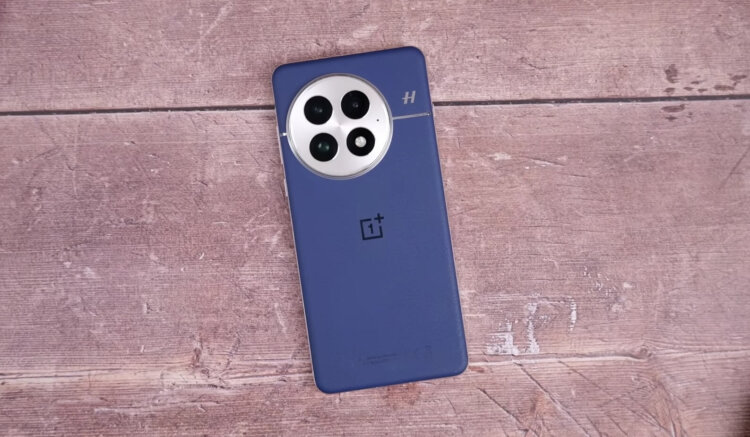 Вторичный дизайн OnePlus 15. OnePlus 13 был эталоном стиля. Изображение: 9to5Google. Фото.