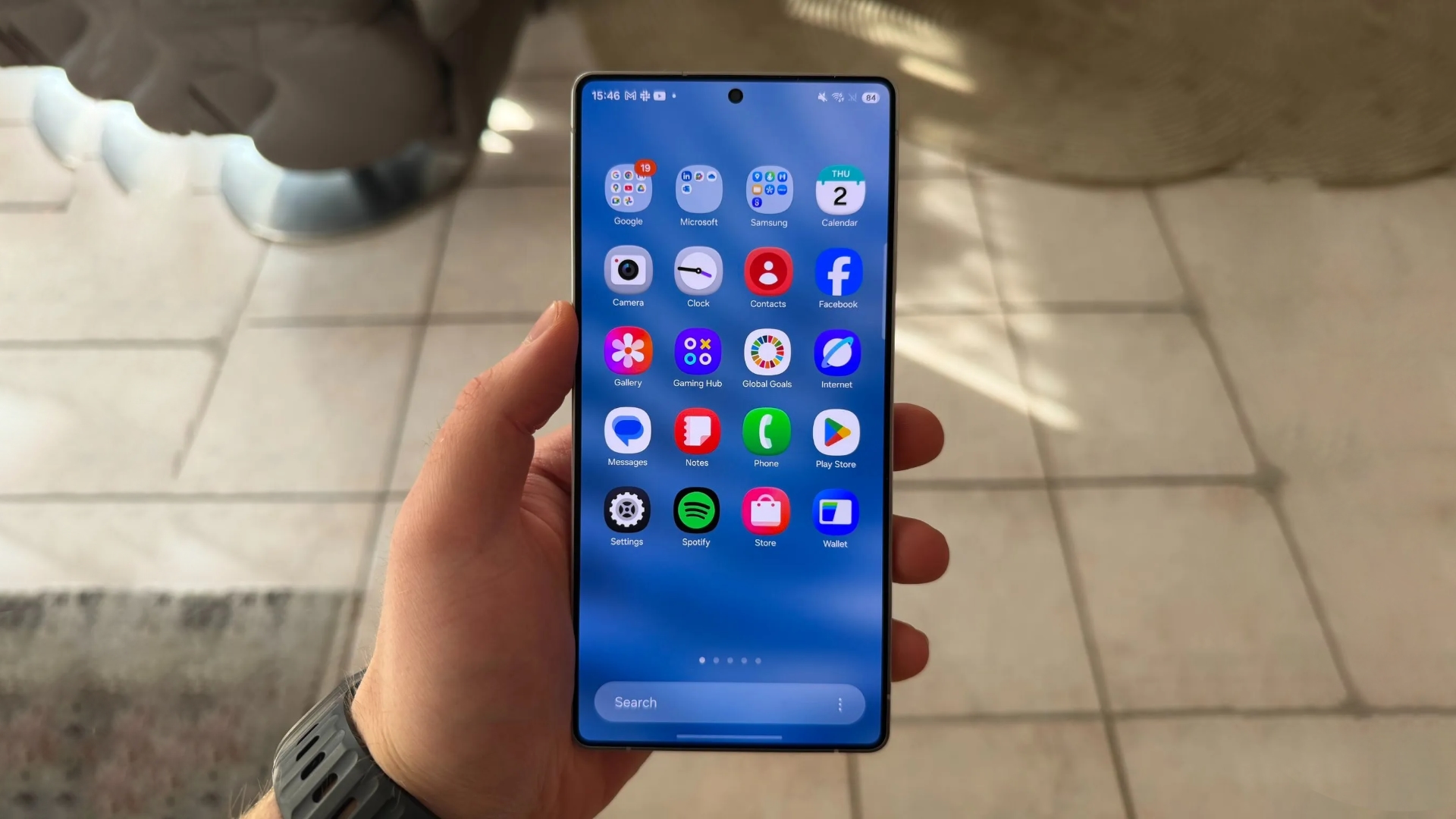 TouchWiz возвращается? Samsung сделала объемные иконки в One UI 8.5