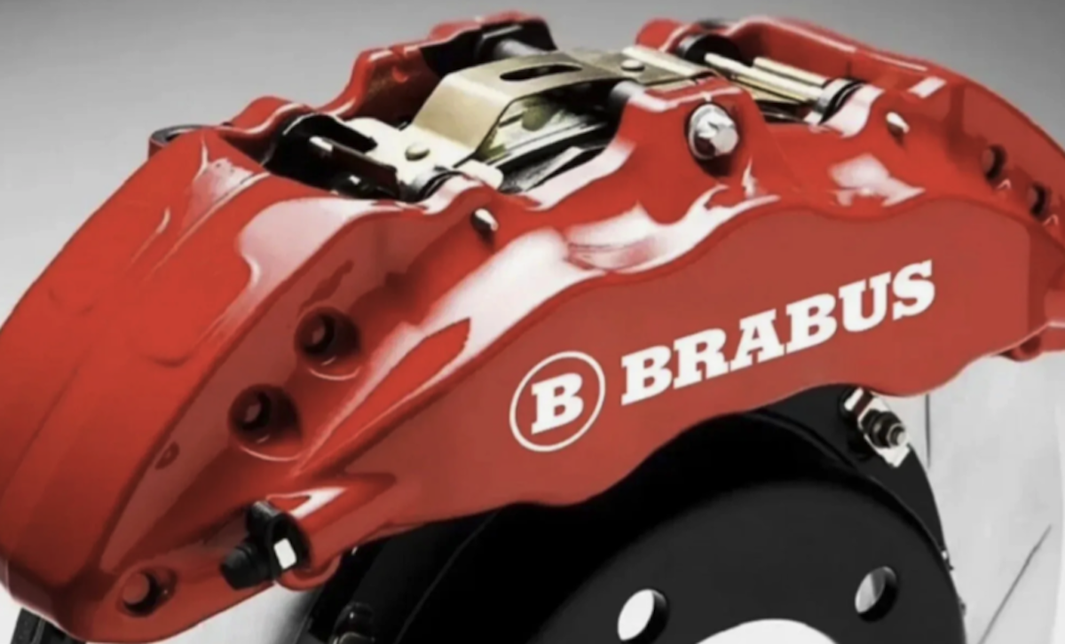 Наклейки Brabus на тормозной суппорт. Изображение: AliExpress. Фото.