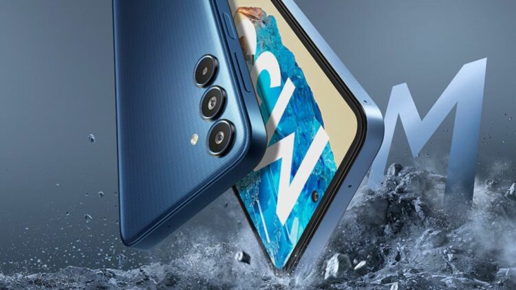 Какой смартфон выбрать для родителей: Galaxy M35. Стильный, модный, молодежный. Но подойдет и современной бабушке. Изображение: the-geek.ru. Фото.