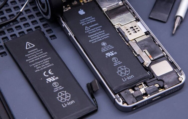 Почему при покупке смартфона в 2025 году надо смотреть не только на емкость аккумулятора. Аккумулятор важен, но за время работы отвечает не только он. Изображение: Habr. Почему при покупке смартфона в 2025 году надо смотреть не только на емкость аккумулятора. Аккумулятор важен, но за время работы отвечает не только он. Изображение: Habr. Фото.